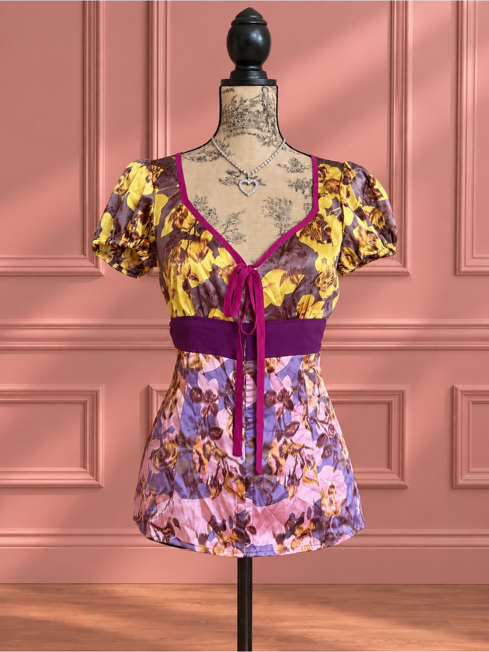 Y2K Marciano Silk Floral V-Neck Top Puff Sleeves